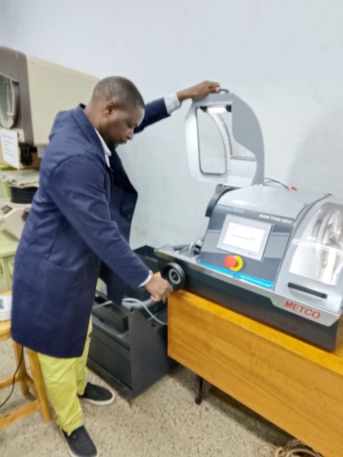 Vast Scientific engineer servicing laboratory equipment
